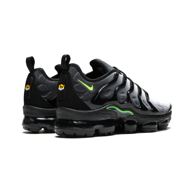 VaporMax Plus “Neon”