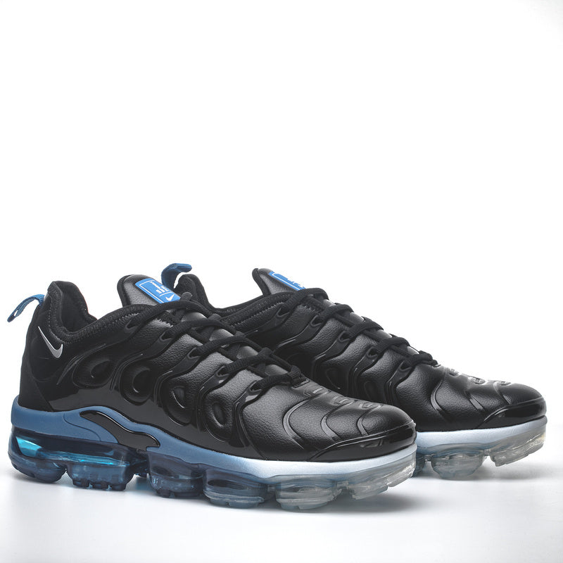 VaporMax Plus “Black Royal”