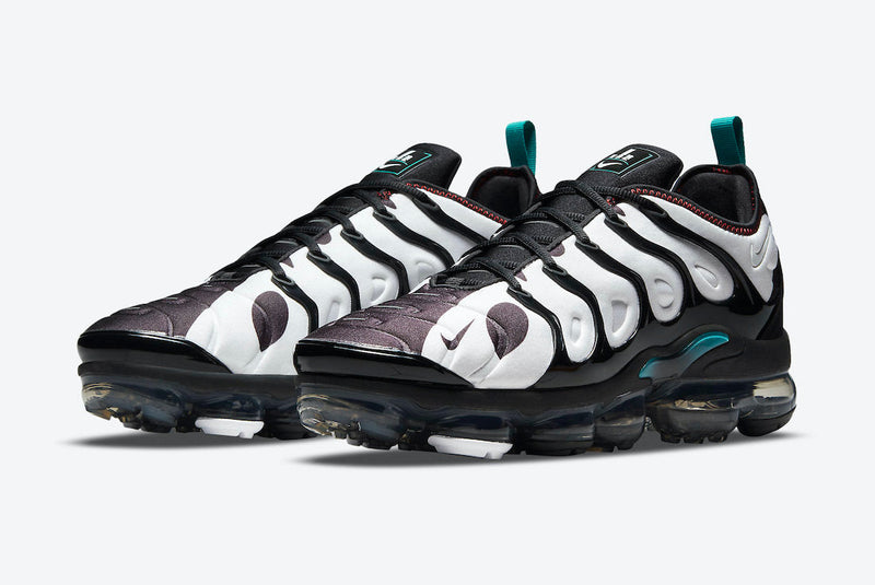 VaporMax Plus “Swingman”