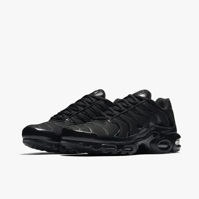 NIKE AIR MAX PLUS TN "TRIPLE BLACK" - PRONTA ENTREGA